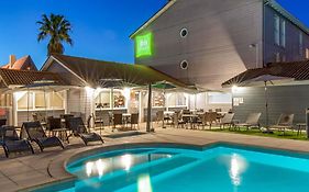 ibis Styles Aubagne Gemenos